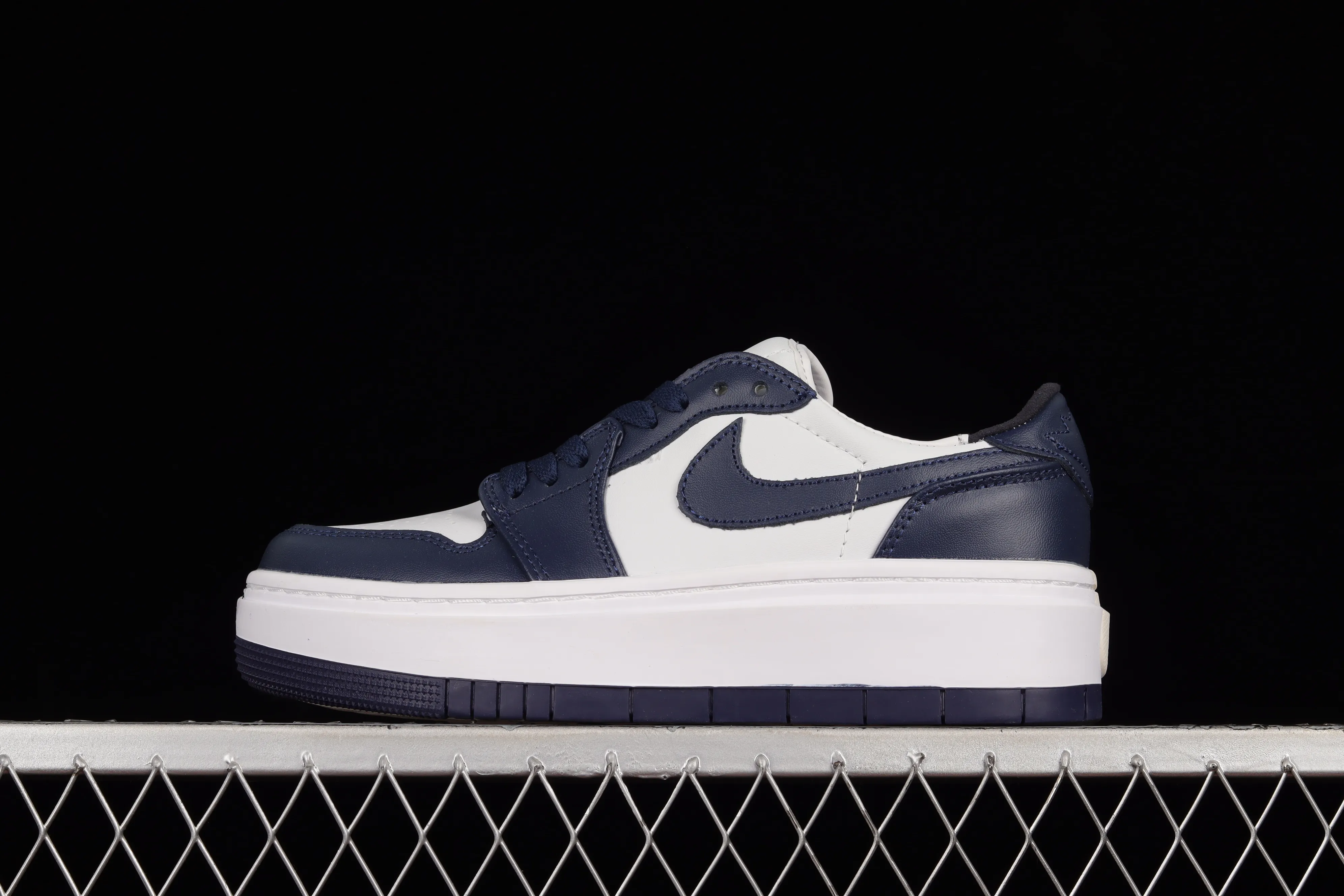 All categories Air Jordan Jordan series basketball shoes Air Jordan 1 Low Air Jordan 1 Elevate Low SE "Wolf Grey" Little AJ thick-soled retro basketball shoes DH7004-141